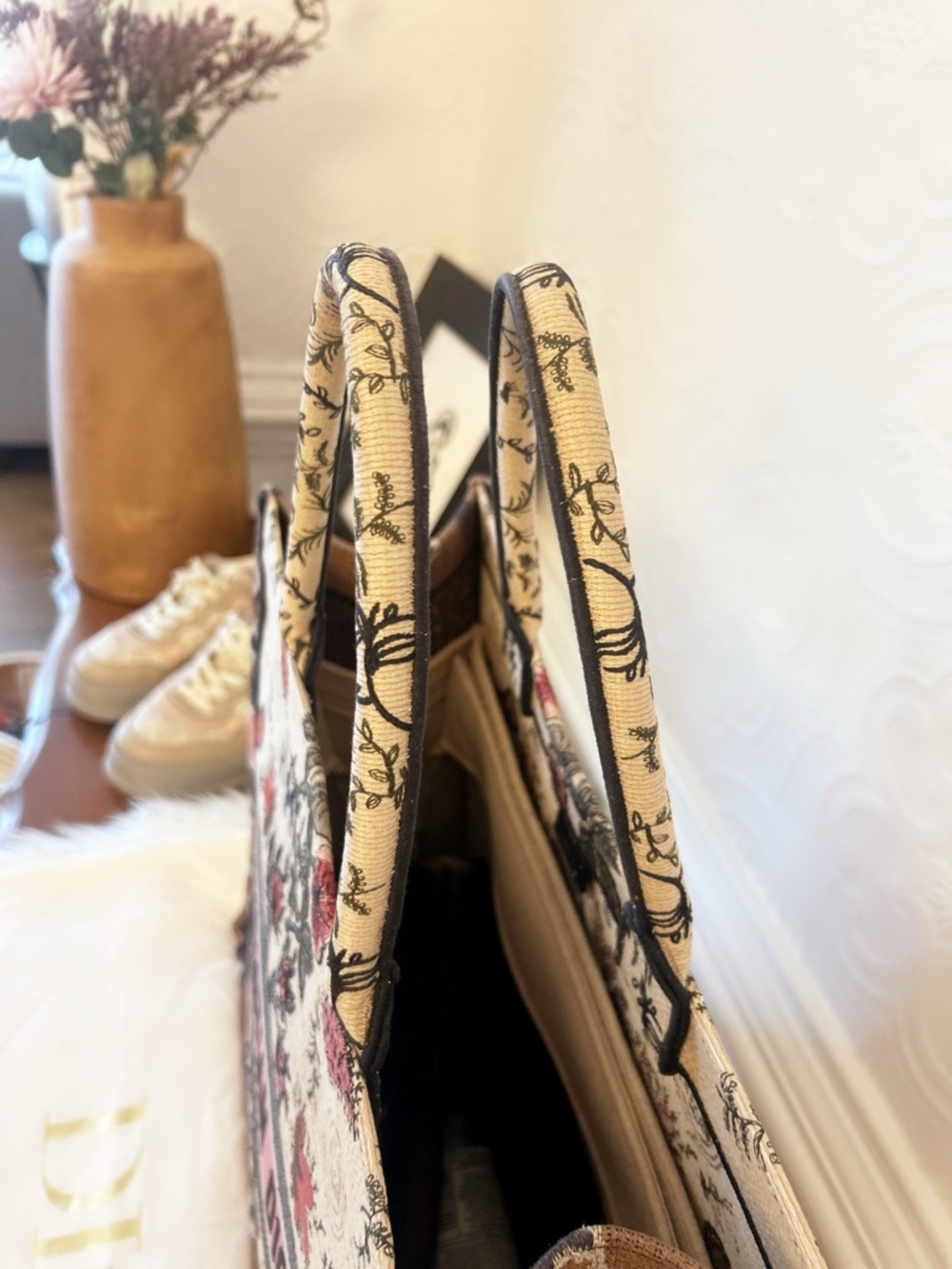 Dior Jacquard Embroidered Book Tote, Large, with dust bag & insert - Picture 10 of 14